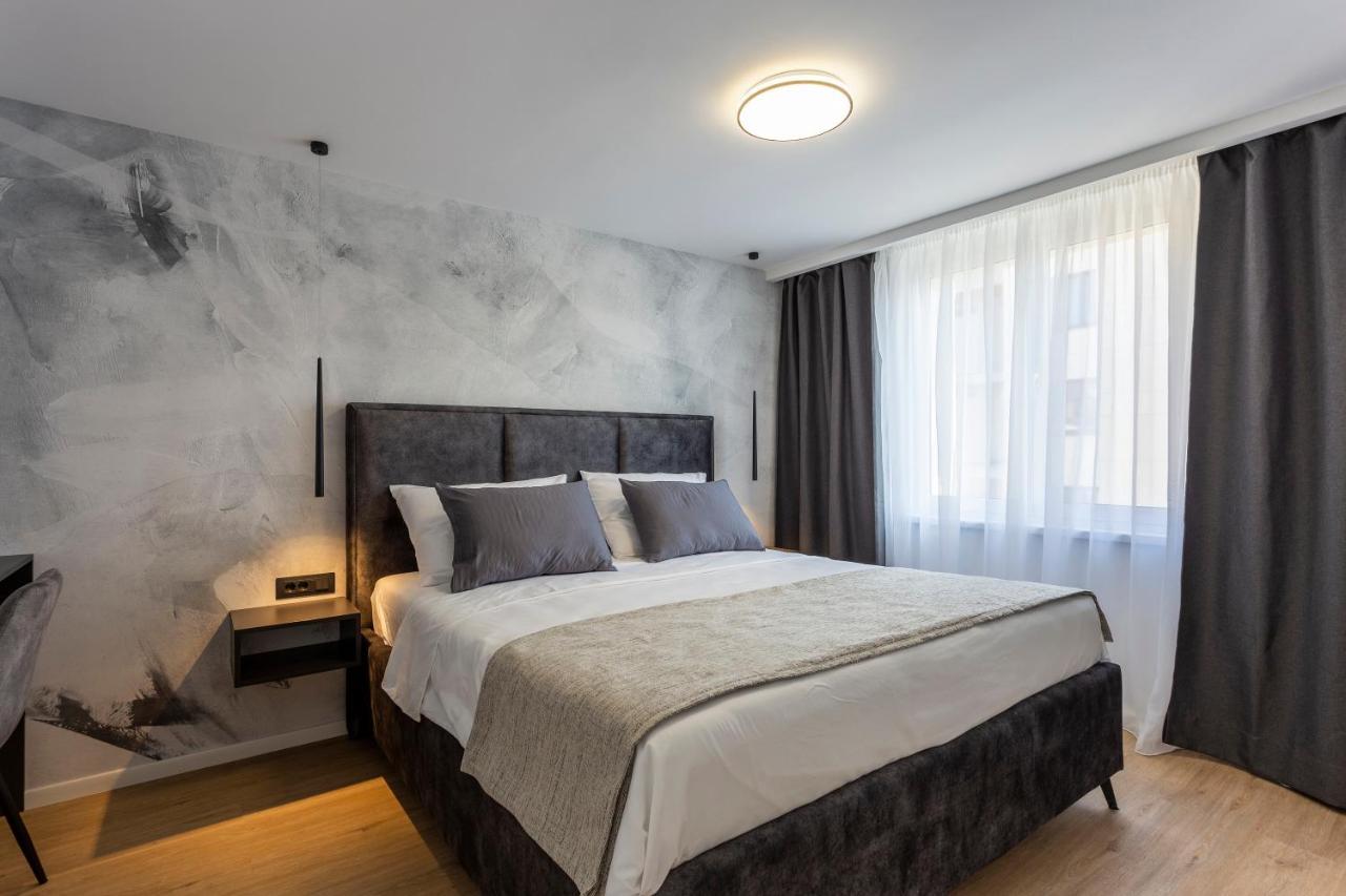 Izis Centar Pule Apartament *